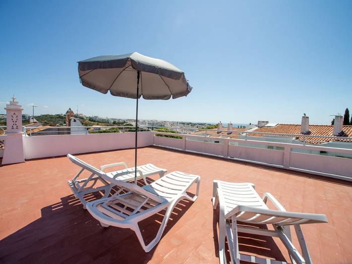Ferienhaus für 7 Personen, mit Balkon und Terrasse sowie Garten in Albufeira - 3