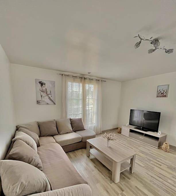 Cottage pour 9 personnes, avec jardin à Crèvecœur-le-Grand
