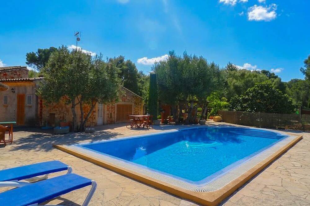 Casa vacanza a Campos a partire da 218€ a notte