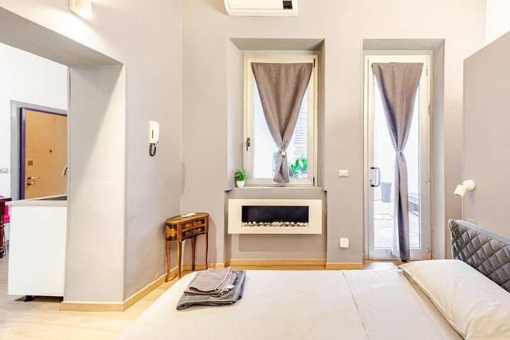 Appartamento per 2 persone, con Terrazza e Giardino a Piacenza