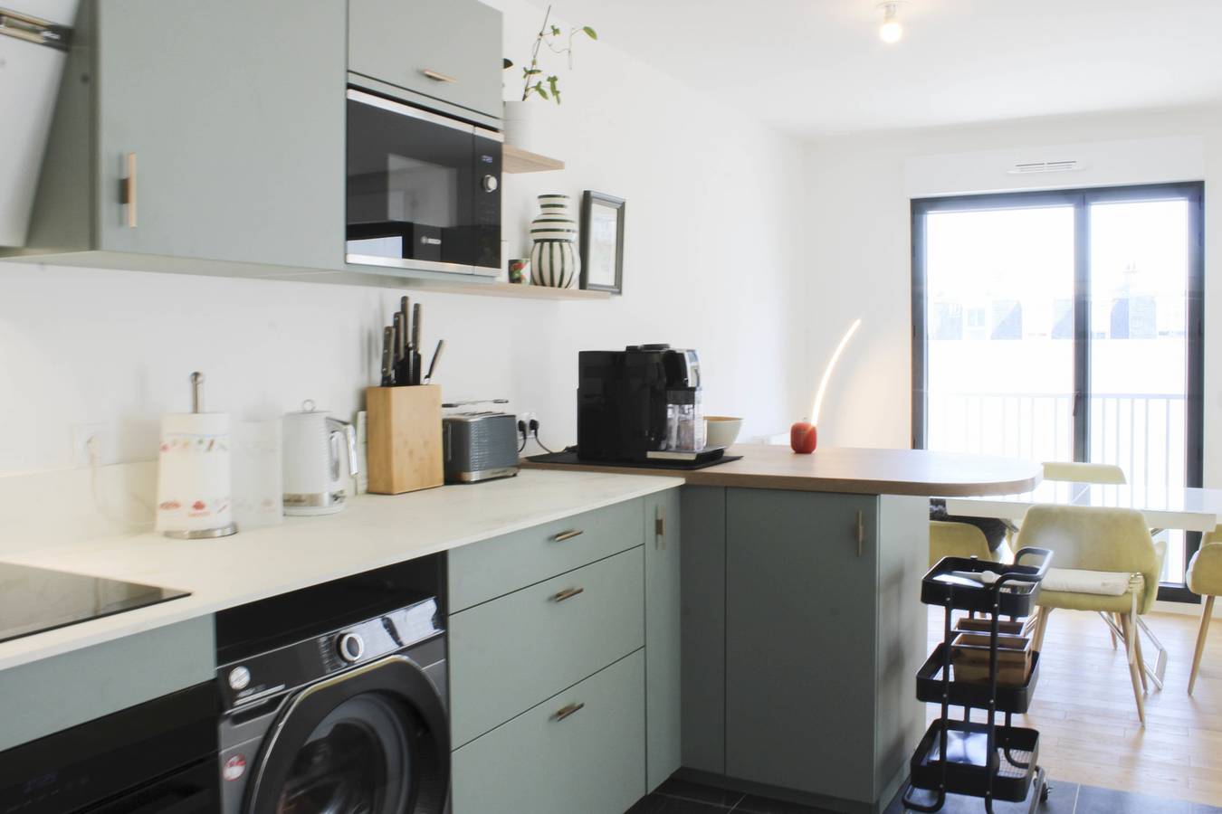 Appartement entier, Grand appartement 2 chambres aux portes de Paris in Clichy, Hauts-de-Seine