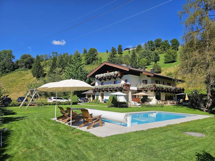Pension für 2 Personen, mit Balkon und Terrasse sowie Garten in Maria Alm - 2