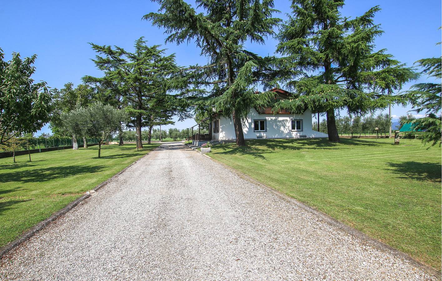 Apartamento moderno con aire acondicionado, WiFi y aparcamiento. Cerca del centro de la ciudad y del río. in Cividale del Friuli, Provincia d'Udine