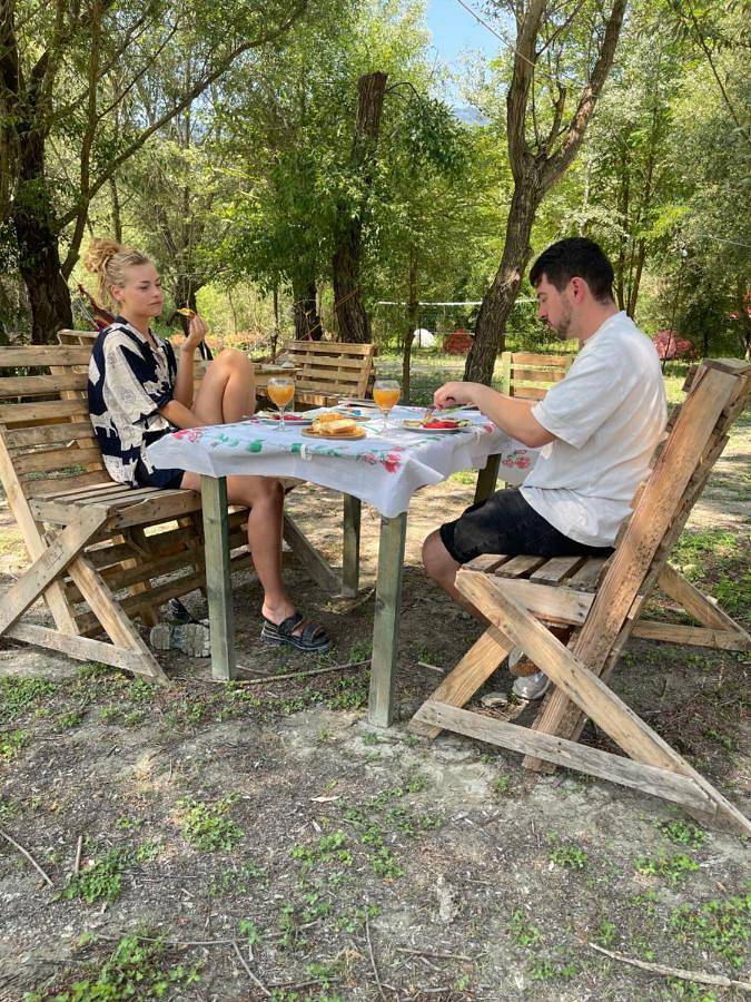 Lake Campground Silvano in Gmina Velabisht, Albania