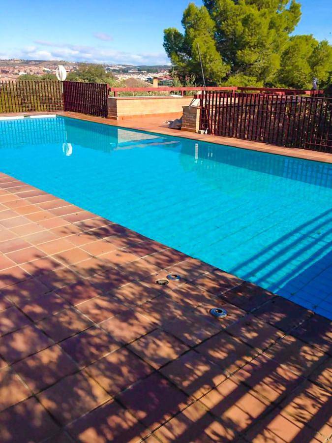 Casa rural para 10 personas, con piscina y jardín en Toledo