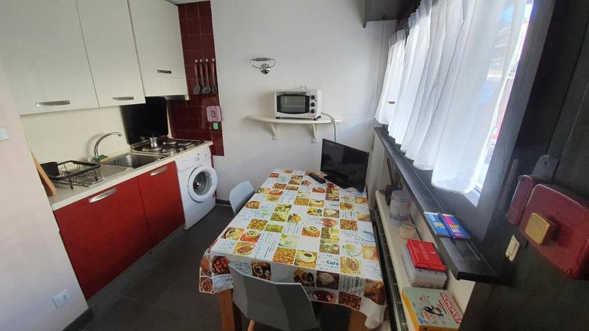 Gîte pour 2 personnes, avec piscine et vue à La Thuile - 4