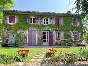 Cottage pour 3 personnes, avec vue et jardin à Calestano