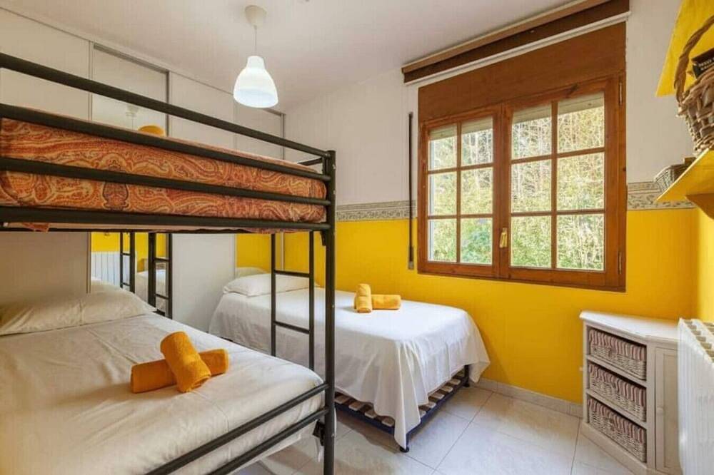 Villa Gessamí: Piscina Climatizada & Zona infantil in Alt Penedès, Penedes DO