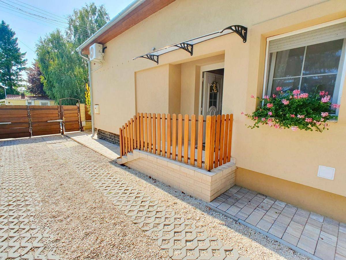 Nr 11 Holiday Home Anita in Vonyarcvashegy, Balaton Hochland Nationalpark