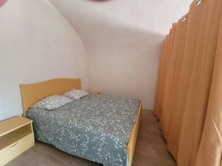 Gîte pour 4 personnes, avec terrasse et vue, adapté aux familles à Montaigut-le-Blanc - 4