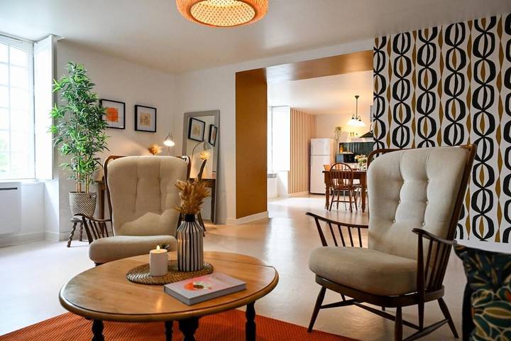 Gîte pour 4 personnes à Saint-Georges-Buttavent