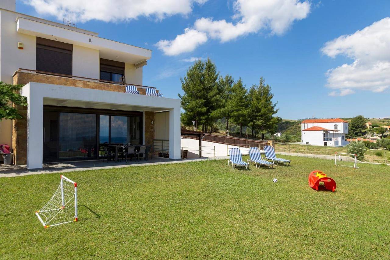Five-Bedroom House in Chaniotis, Kassandra