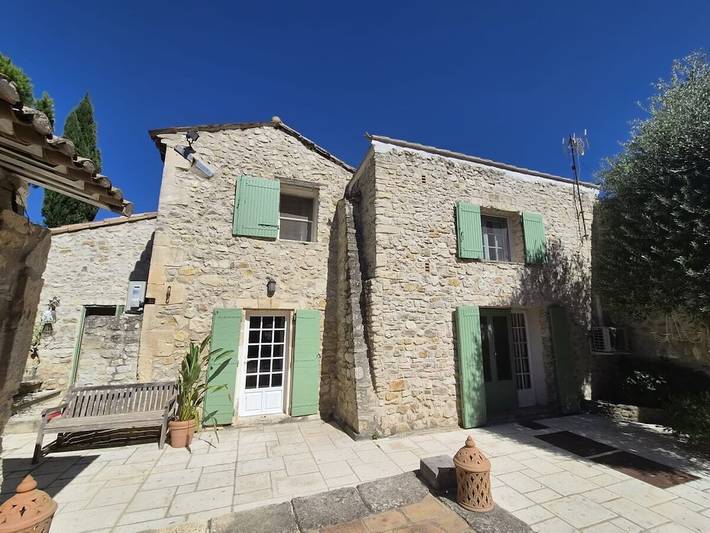 Mas de L" Embeli con piscina in Mouriès, Region de Arles