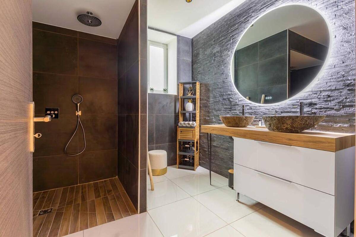 Appartement entier, L'essentiel in Le Creusot, Région d'Autun