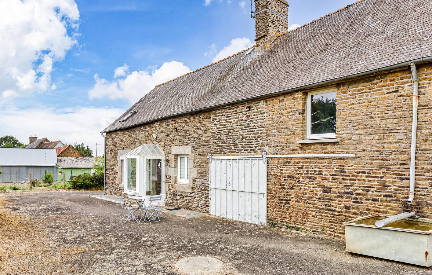 Appartement confortable avec jardin et parking, à 2 km de Saint-Ouen-la-Rouërie in Montanel, Région d'Avranches