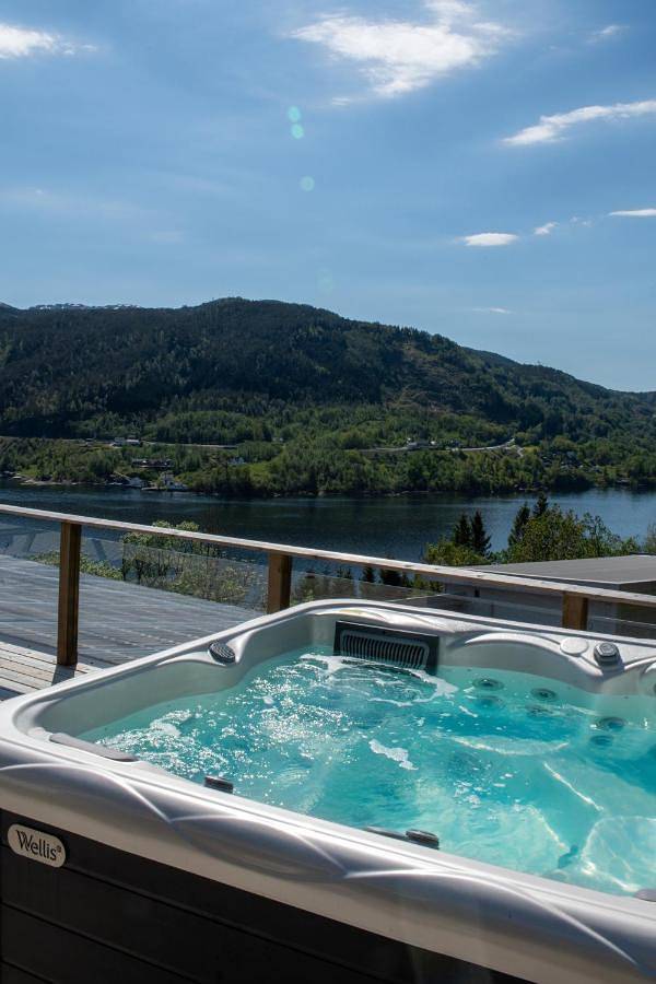 Ferienhaus für 2 Personen, mit Garten und Whirlpool am Fjord (Norwegen) - 2