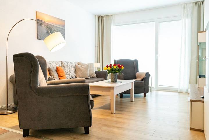 Ganze Wohnung, Moderne Ferienwohnung mit Sauna und beheiztem Innen-Pool in Westerland in Westerland, Sylt (Gemeinde)