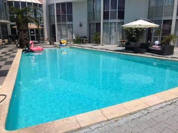 Hôtel pour 2 personnes, avec jacuzzi et terrasse, animaux acceptés à Saint-André-de-Sangonis