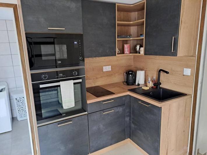 Location de vacances pour 5 personnes, avec jardin à Lapalisse