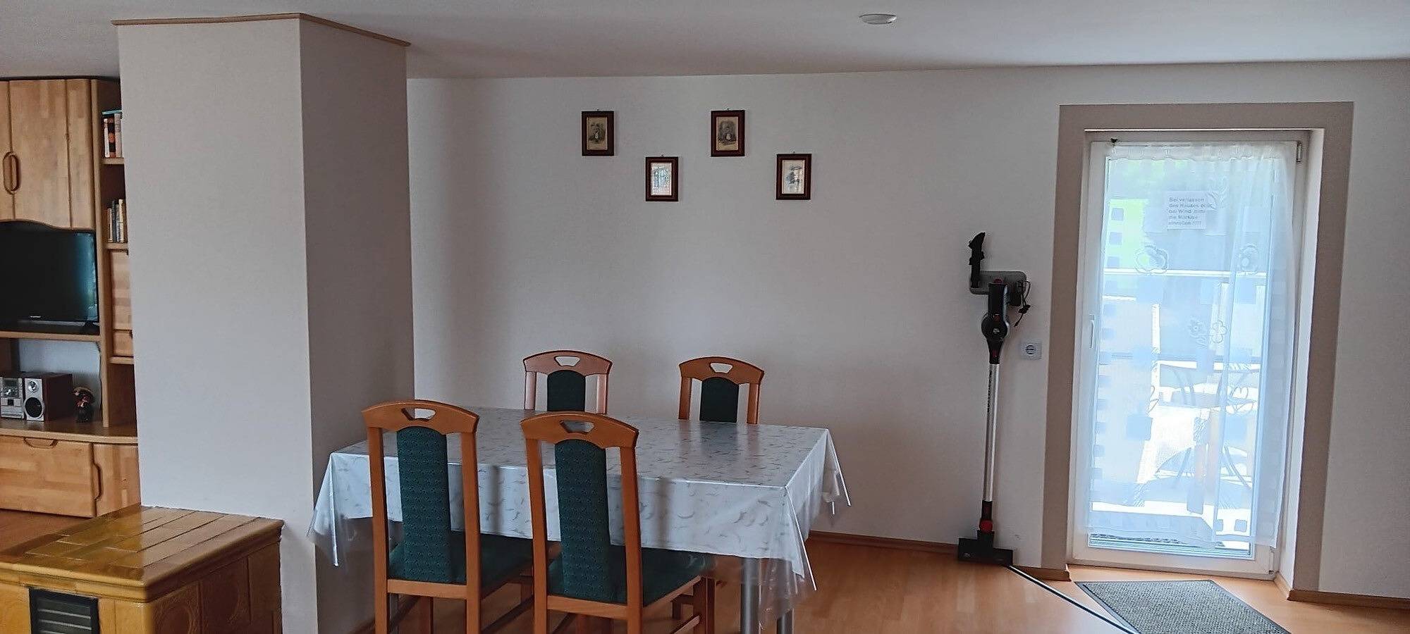 Ferienhaus 'Zur Schmiede' mit privater Terrasse, privatem Garten und Balkon in Feldberger Seenlandschaft, Mecklenburg-Strelitz