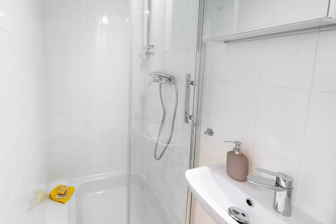 Ganze Wohnung, Ferienwohnung Hansekogge 4-23. Naturnah und verträumt. in Cappel-Neufeld, Nordholz