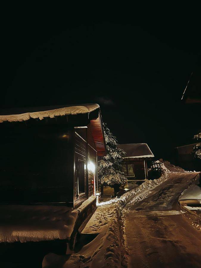 Location de vacances pour 2 personnes, avec vue et balcon dans Incles - 2