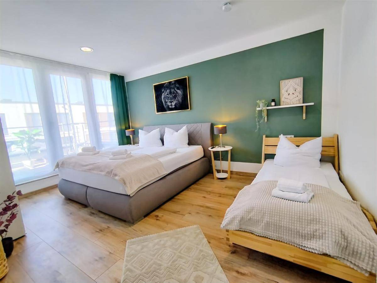 Ganze Wohnung, Ulmer Penthouse für 7, Arbeitsplatz, Xxl-Dachterrasse, Grill, Wii in Ulm, Schwaben