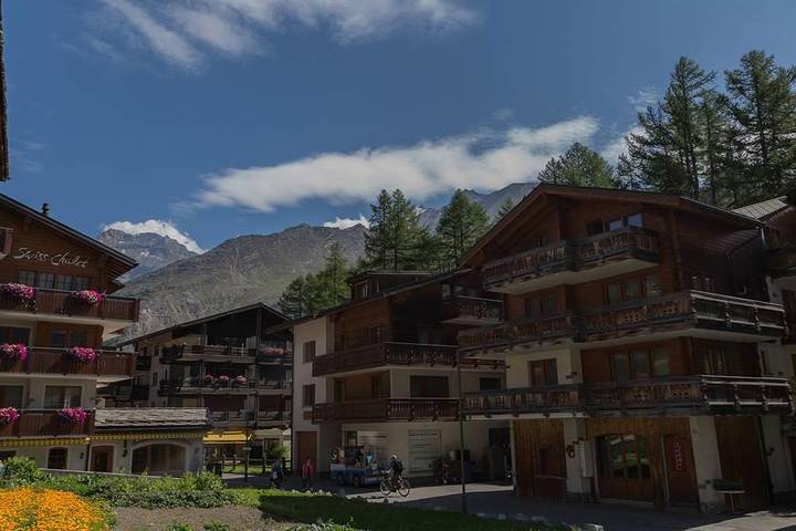 Ferienwohnung für 4 Personen, mit Balkon und Terrasse in Saas-Fee