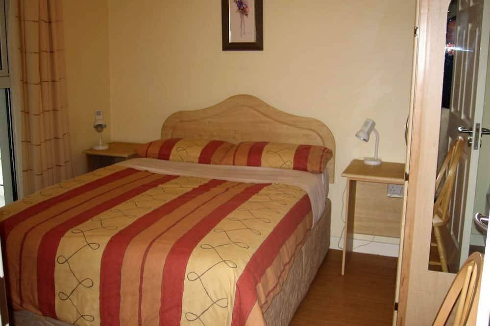 Ganze Wohnung, Stadthaus im Dorf Salthill nahe der Küste. in Irland