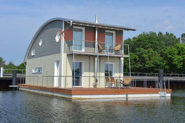 Ferienhaus für 6 Personen, mit Balkon und Terrasse in Wiek, Rügen