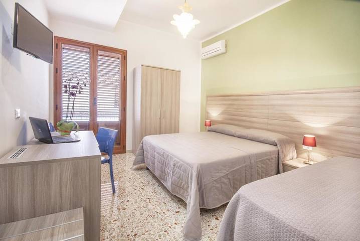 Bed and Breakfast für 2 Personen, mit Balkon und Ausblick - 1