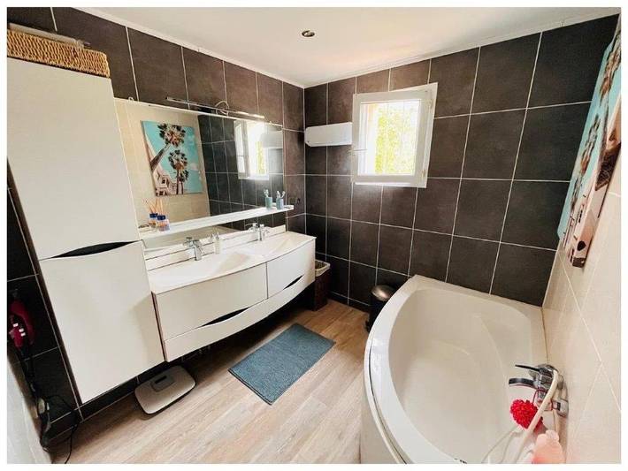 Villa pour 6 personnes, avec piscine et jardin, animaux acceptés à Martigues - 3