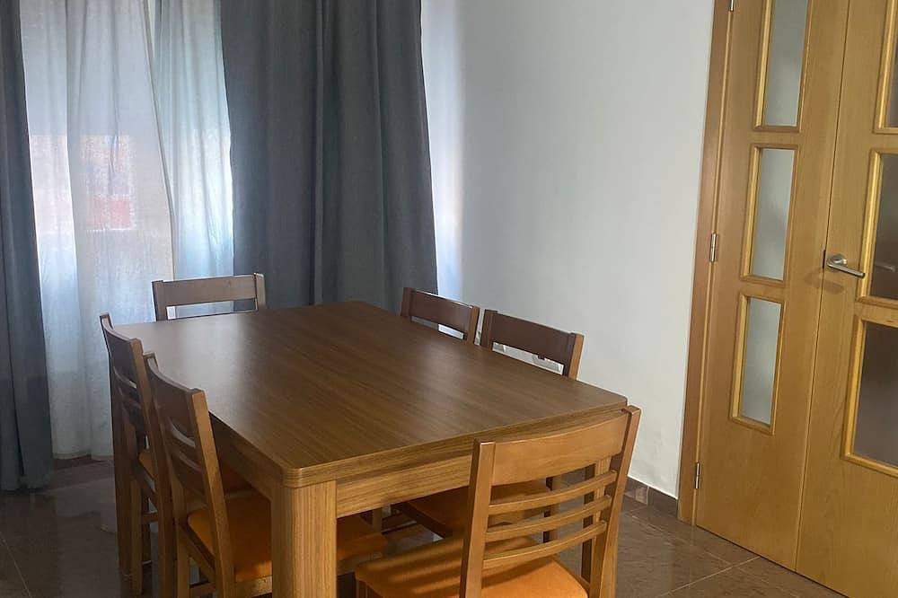 Desconéctate y Relájate: Casa de Playa Ideal para Familias. in El Perelló (Costa de Valencia), Sueca