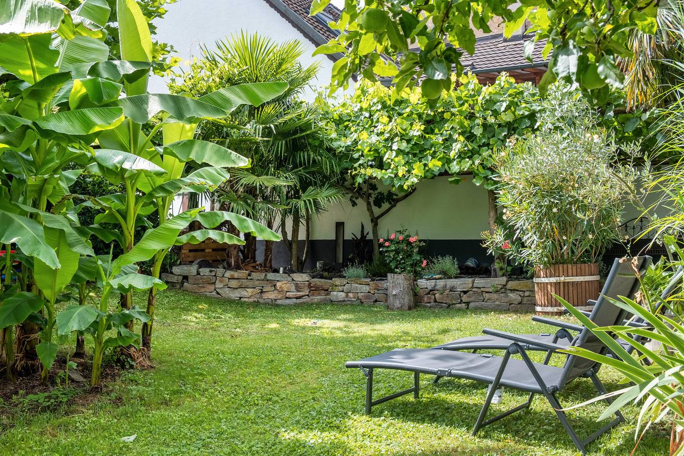 Zimmer 'Gästezimmer' mit Gemeinschaftsterrasse, Gemeinschaftsgarten und Wi-Fi in Ihringen, Kaiserstuhl