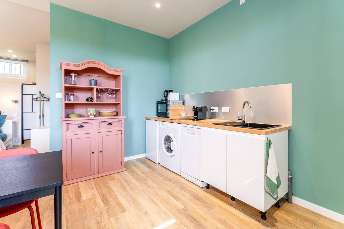 Vakantiehuis 'La halte provençale - Cocooning' met privéterras, wifi en airconditioning in Châteaurenard, Arles en omgeving