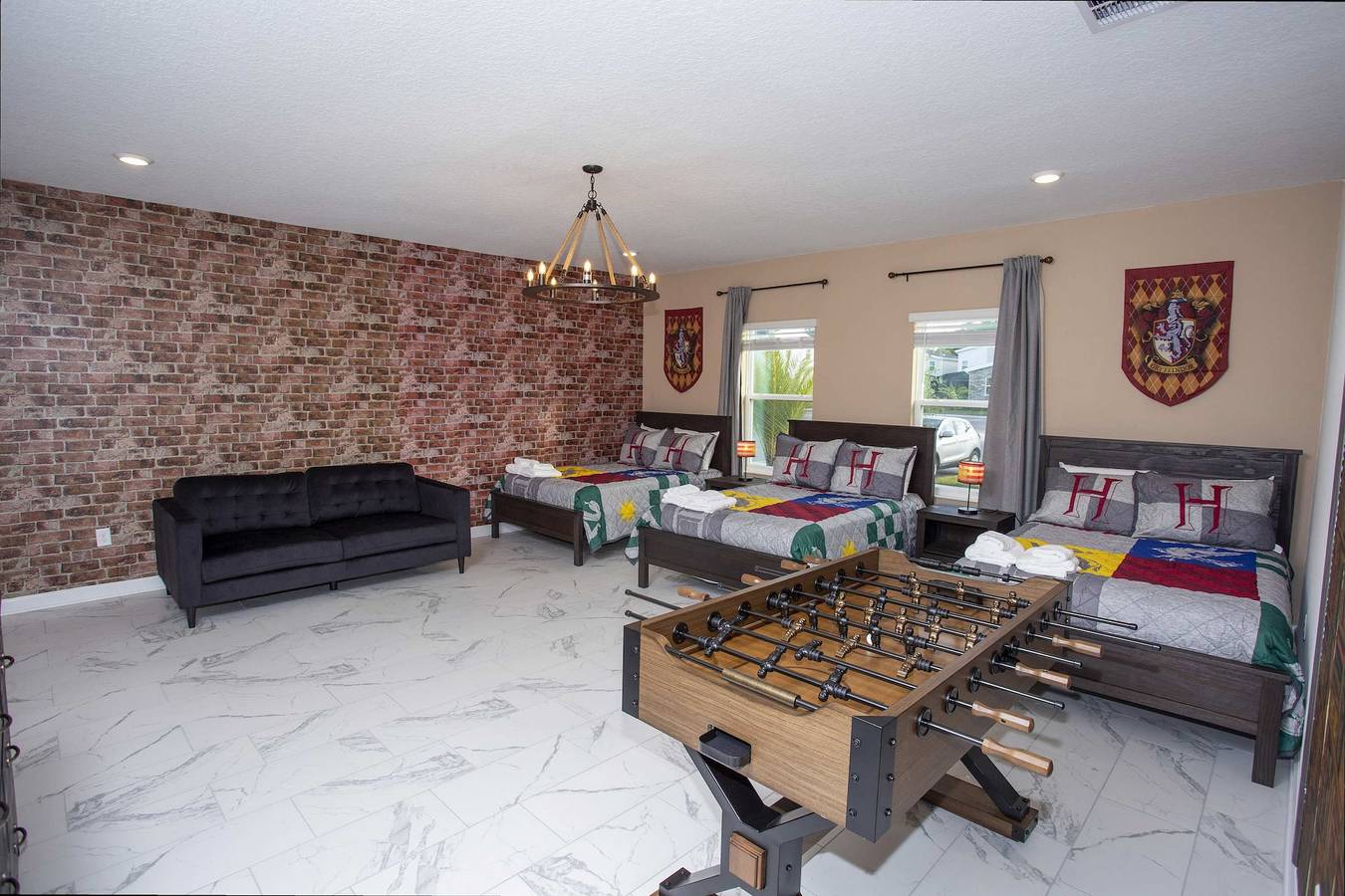 Fantastic Eight Bedrooms Sf w  Screened Pool at Storey Lake Resort 2887 in Condado de Osceola