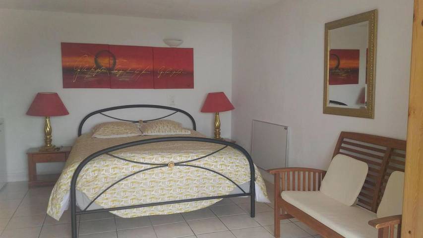 Location de vacances pour 2 personnes dans Île du Levant - 2