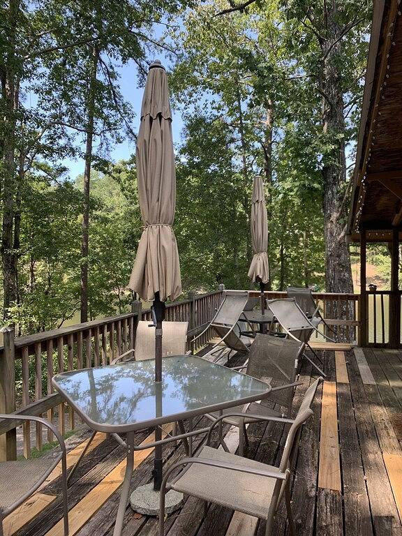 Rustic Peaceful Fishing Cabin \nnear University of Alabama Tannehill Mercedes in Tuscaloosa County