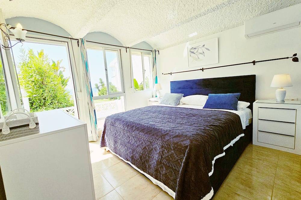 Dom dla 4 osób z basen in Bahía Dorada, Estepona