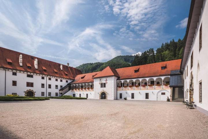 Hôtel pour 2 personnes, avec vue et jardin à Gaming - 2
