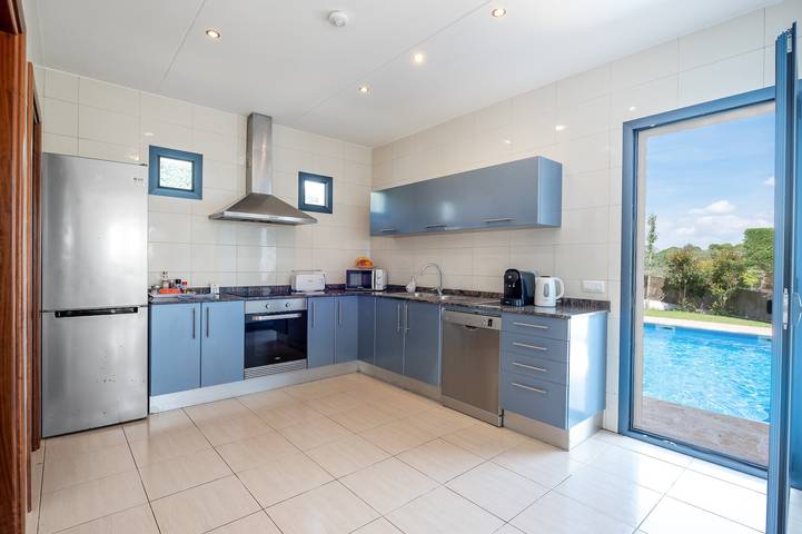 Villa "Can Baltasar" mit Bergblick, privatem Pool und WLAN in Cala d'Or, Santanyí