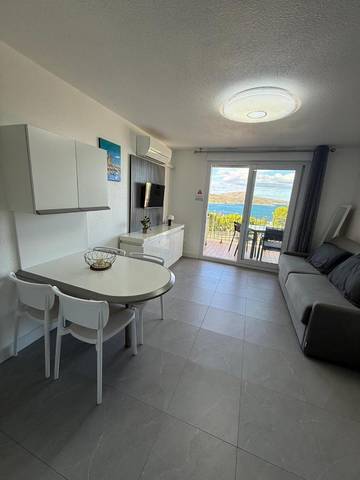 Gîte pour 4 personnes, avec vue et terrasse, adapté aux familles dans Office De Tourisme De Banyuls Sur Mer