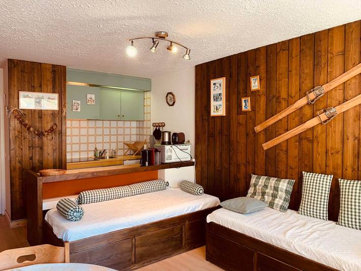 Studio pour 4 personnes, avec balcon