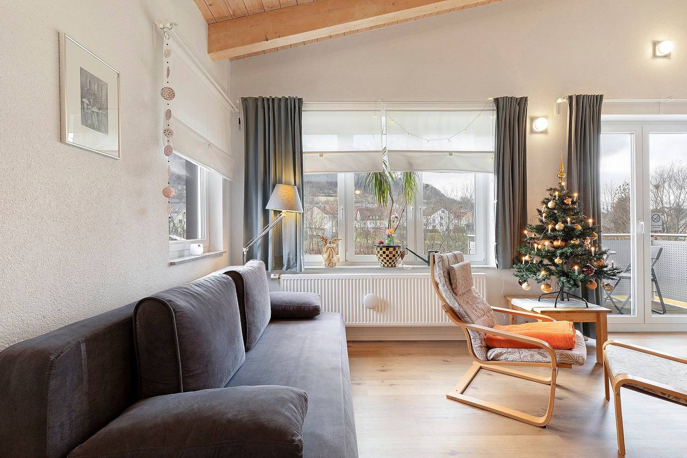 Ganze Wohnung, Rosensteinferien zentral gelegen mit Bergblick und Balkon in Lautern, Heubach