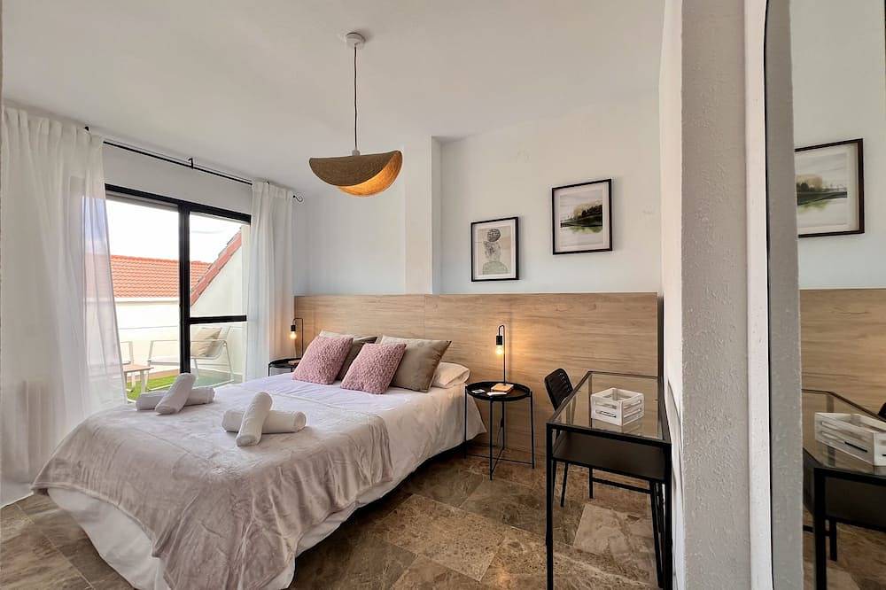Entire apartment, Chicflat Río Ciudad Real (Duplex in downtown) in Ciudad Real, Ciudad Real Province