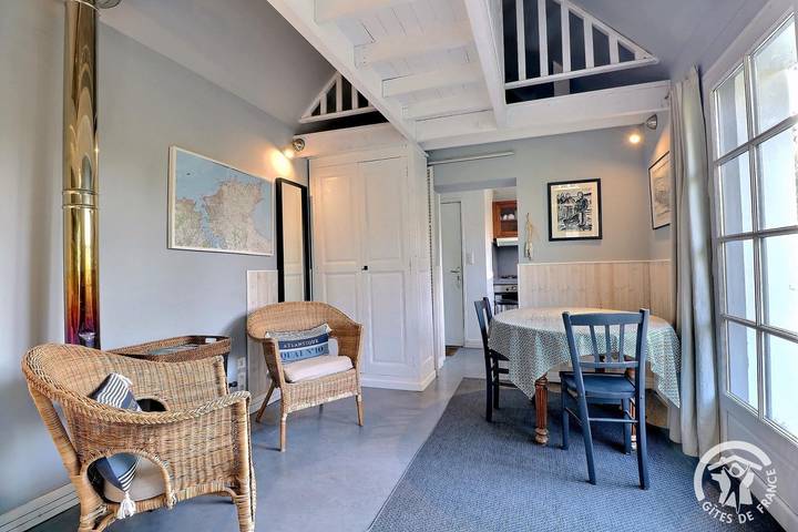 Gîte pour 2 personnes, avec jardin à Saint-Coulomb - 4