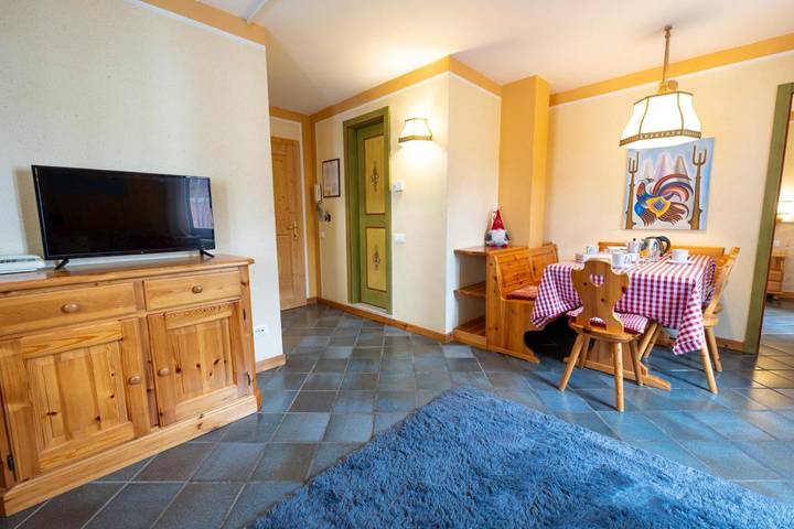 Location de vacances pour 6 personnes, avec sauna ainsi que vue et jardin, animaux acceptés dans Serrada - 3