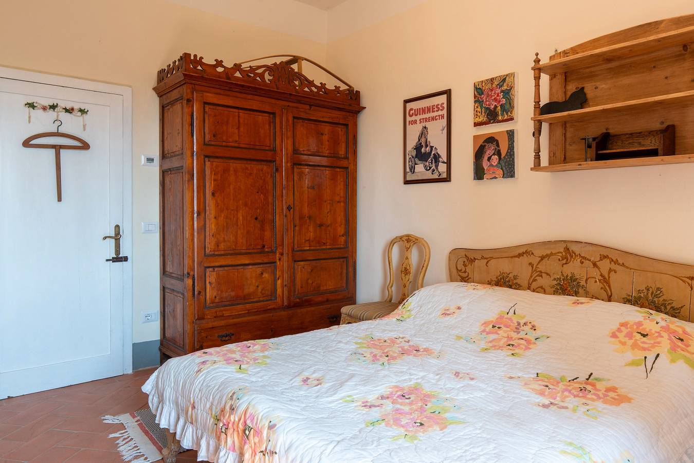 Zimmer 'Queen' mit Balkon, Wlan und Klimaanlage in Sinalunga, Chianti
