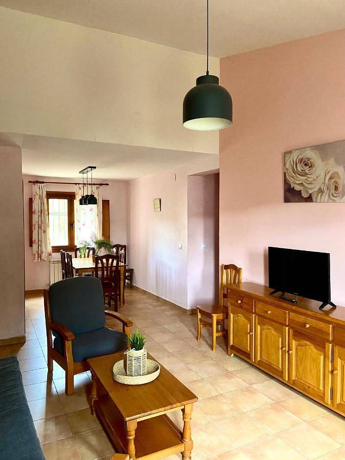 Casa de vacaciones para 20 personas, con vistas además de jardín y piscina en Provincia de Cuenca - 4