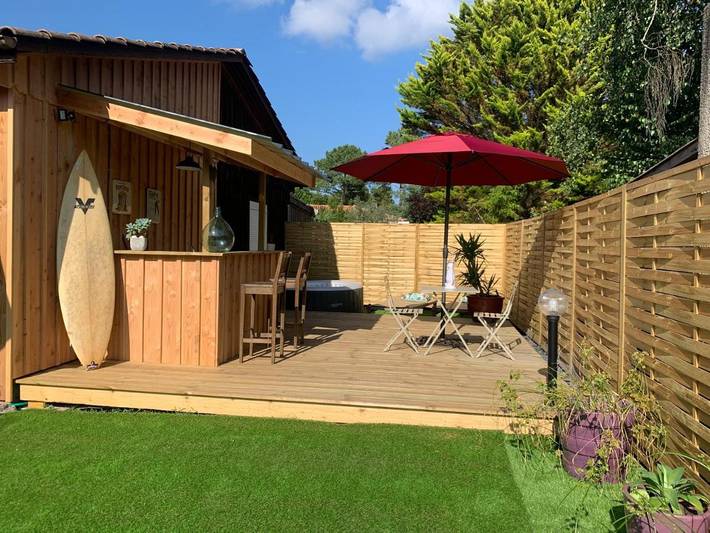 Maison d’hôte pour 2 personnes, avec Jacuzzi ainsi que Terrasse et Jardin à Gujan-Mestras